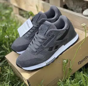 Reebok Classic Utility