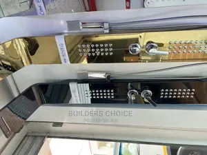 Panel Shower -b136