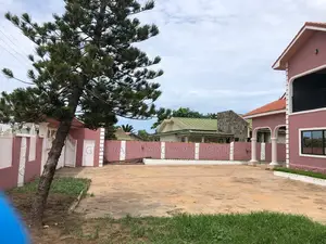 4bdrm Duplex in Suadom Properties, Baatsona Total for Rent