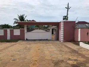 4bdrm Duplex in Suadom Properties, Baatsona Total for Rent