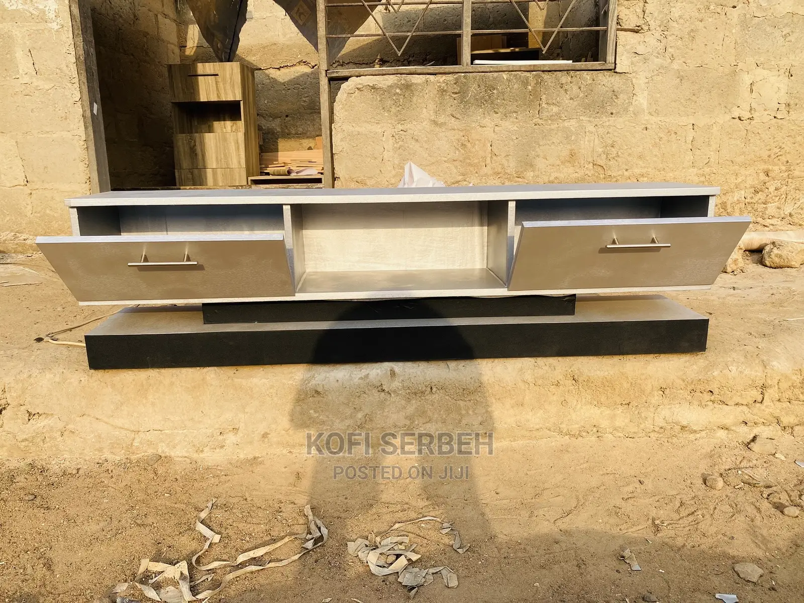 Quality TV Stand