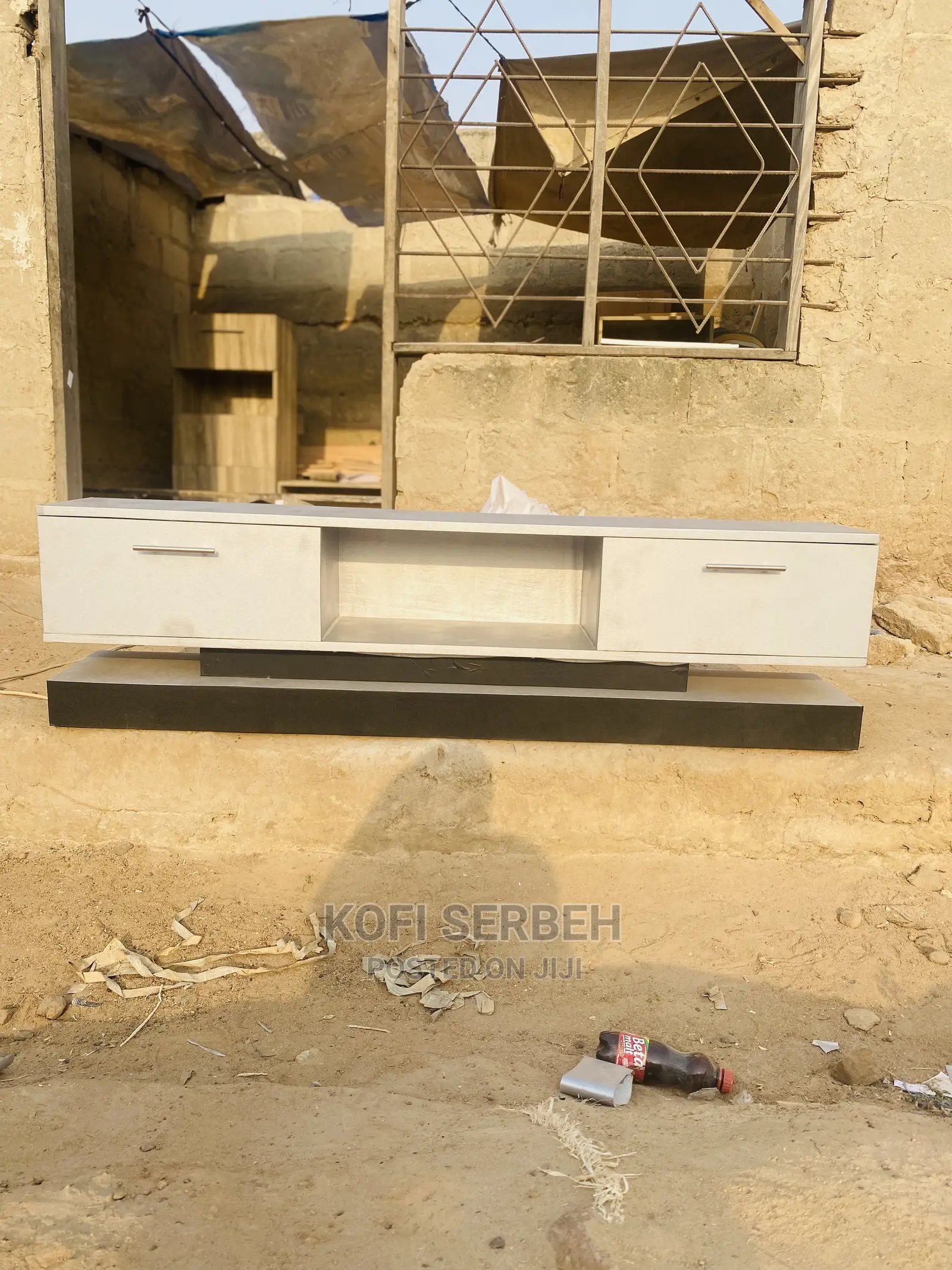 Quality TV Stand