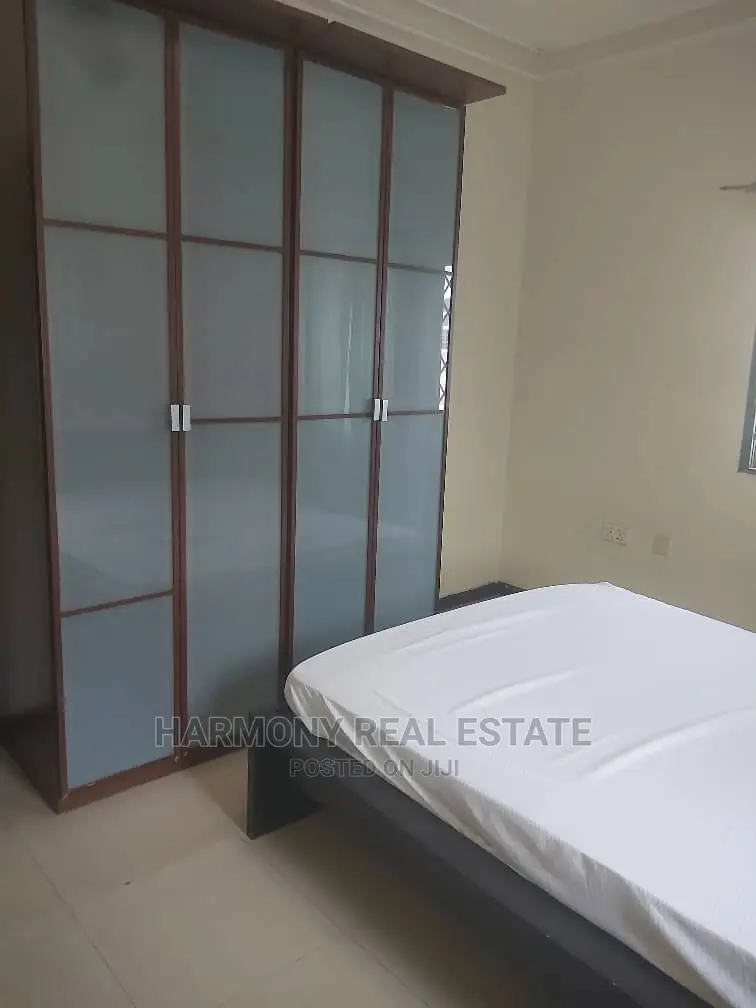 5bdrm House in East Legon for Rent