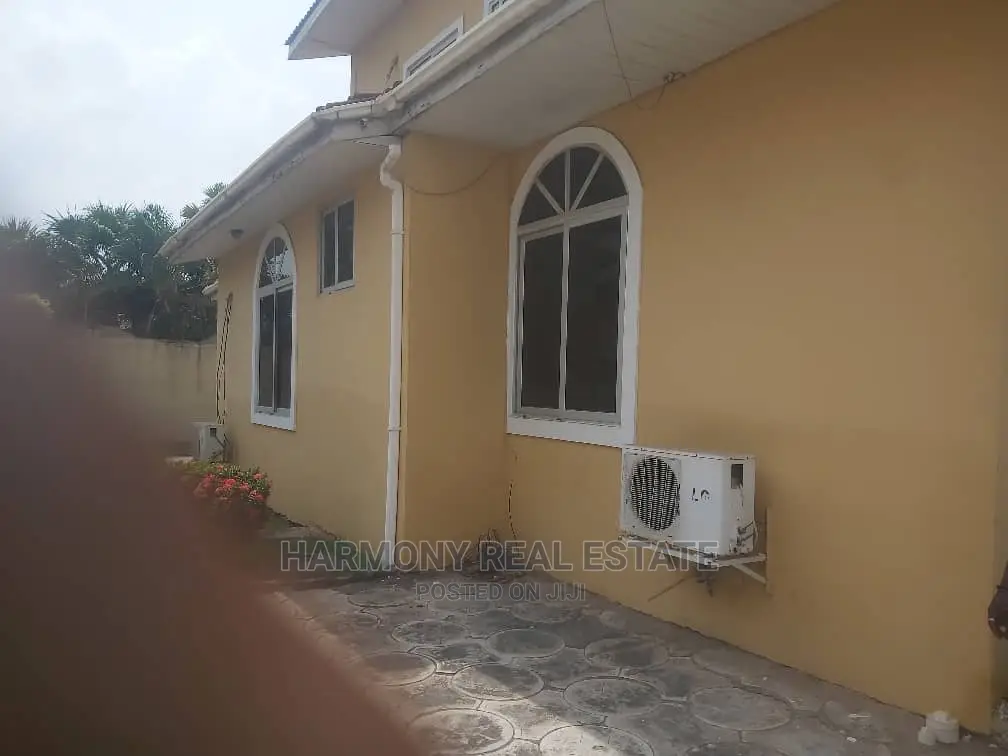5bdrm House in East Legon for Rent