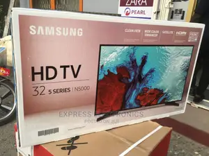 Triluminos Display Samsung 32”Hd Digital Satellite Tv