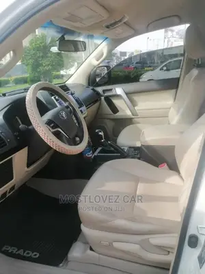 Car Rentals . Landcruiser Prado to Rent in Ghana