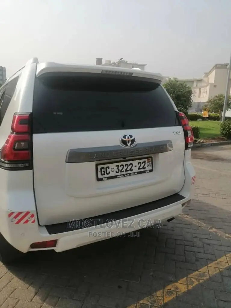 Car Rentals . Landcruiser Prado to Rent in Ghana