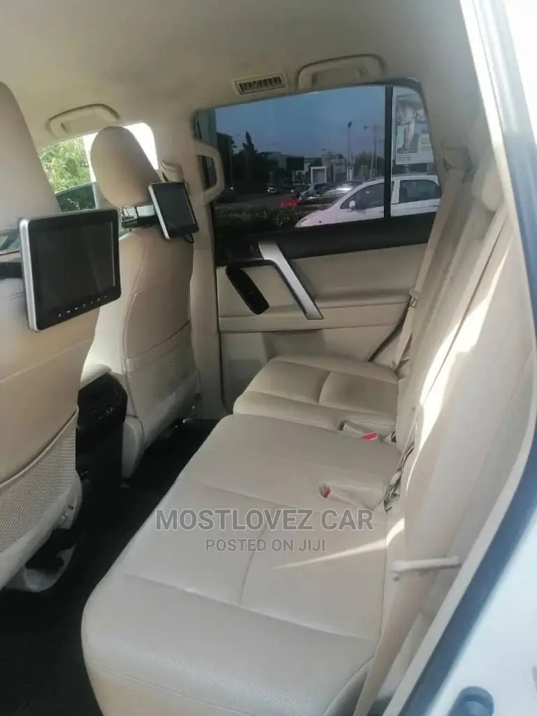 Car Rentals . Landcruiser Prado to Rent in Ghana