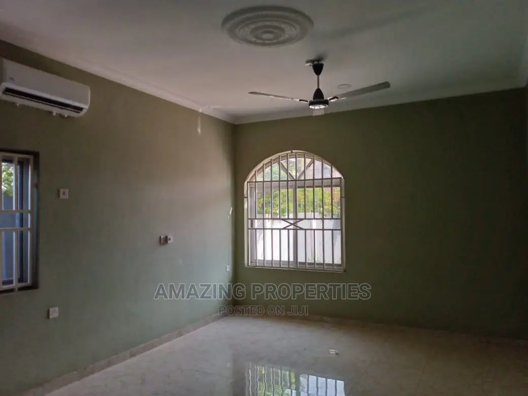 3bdrm House in Spintex Coaster for rent