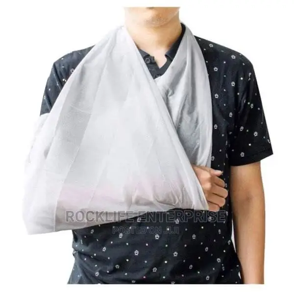Triangular Bandage