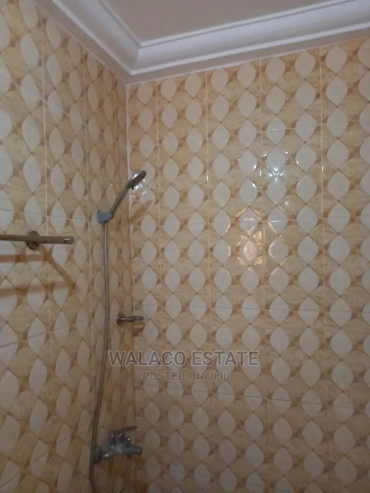 3bdrm House in Walako Estate, Abokobi for Rent