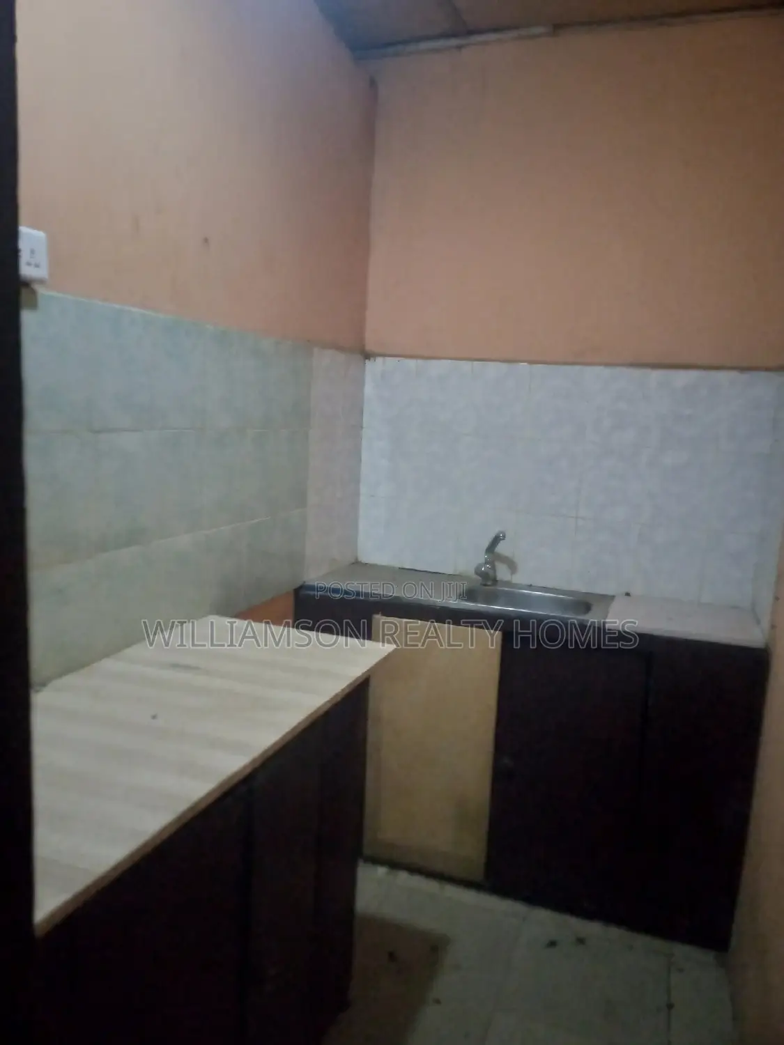 1bdrm Apartment in Hfc Estate Area, Spintex for rent