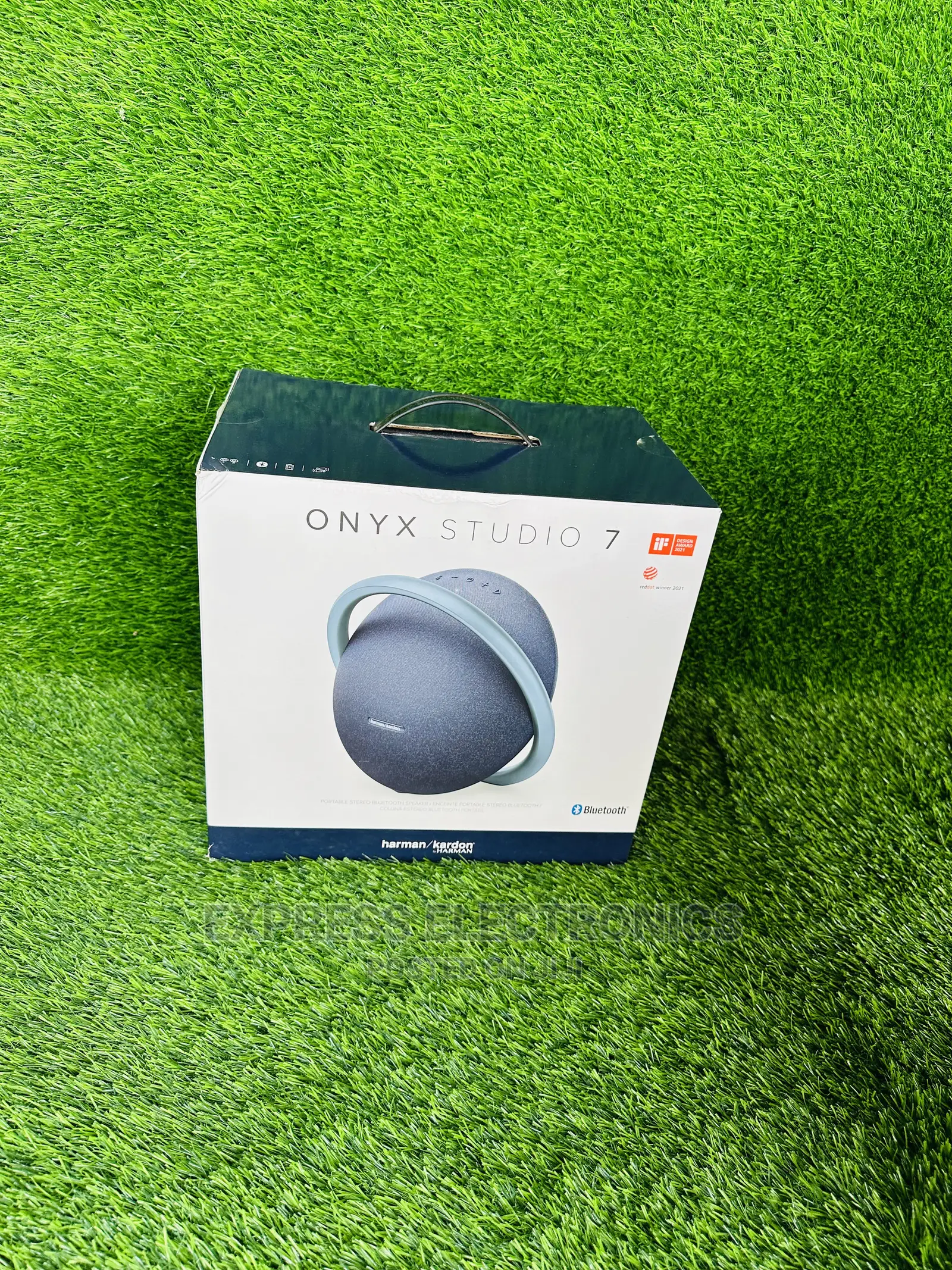 The Dropper Onyx’S 7 Wirelessly Connect Two Harman Kardon
