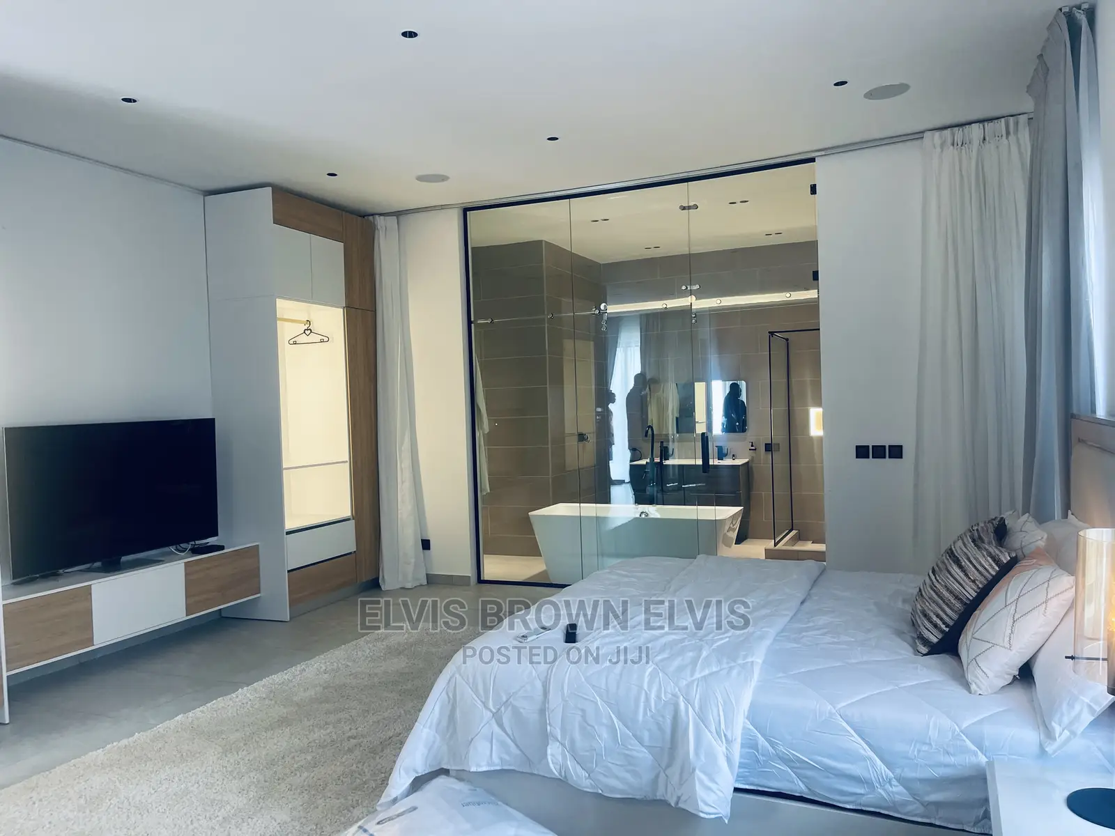 Furnished 4bdrm Mansion in Living Large, East Legon for Rent
