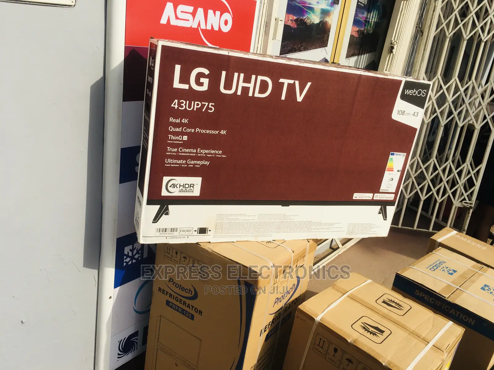 43” UHD Vivid Picture Lgsmart Experience Film Maker+Dstv
