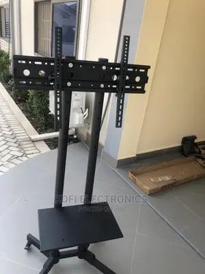 Mobiletv Stand/Trolley For LED 32-70 W/Shelf(Value For Money