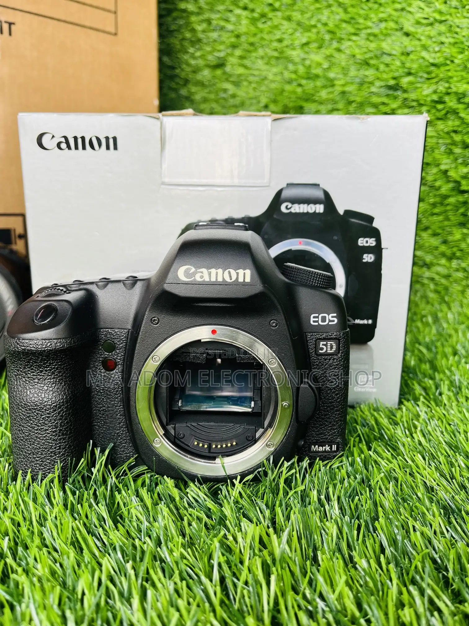 Canon EOS 5D Mark II Full Frame DSLR Camera (Body Only) (OLD