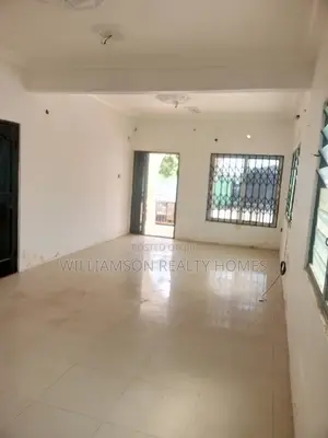 3bdrm Apartment in Community 18 Area, Spintex for rent