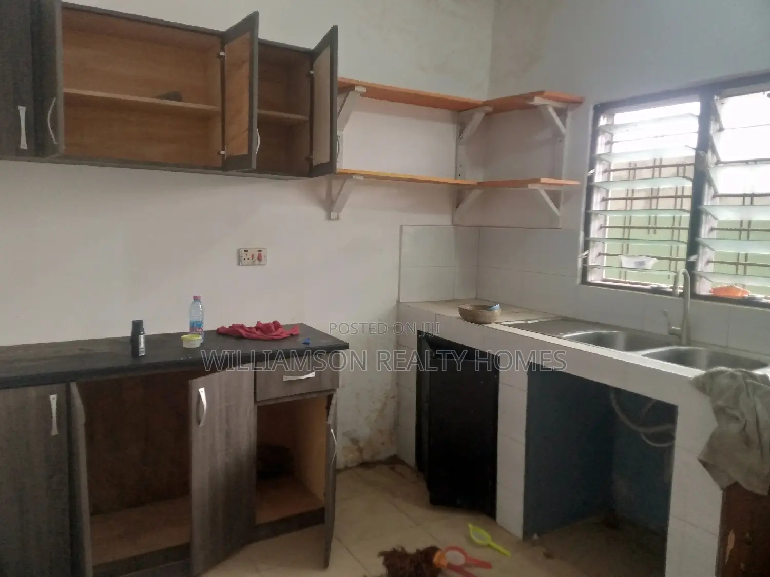 3bdrm Apartment in Community 18 Area, Spintex for rent