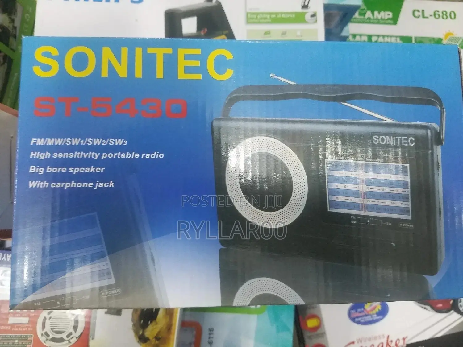 Battery and Electric Radio Sonitec