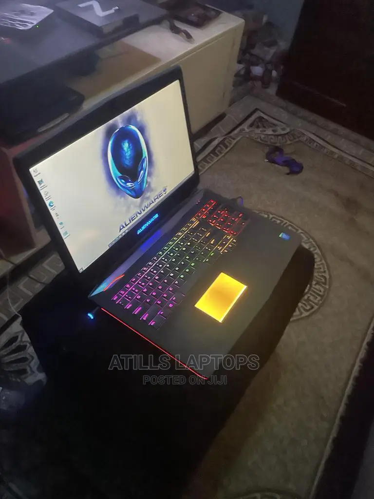 Laptop Dell Alienware 17 24GB Intel Core I7 HDD+SSD 1.5T
