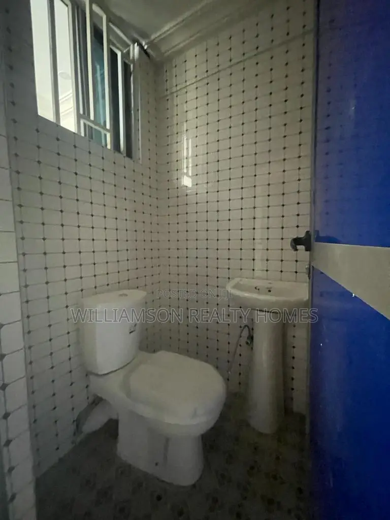 1bdrm Apartment in Coastal Estate Area, Spintex for rent