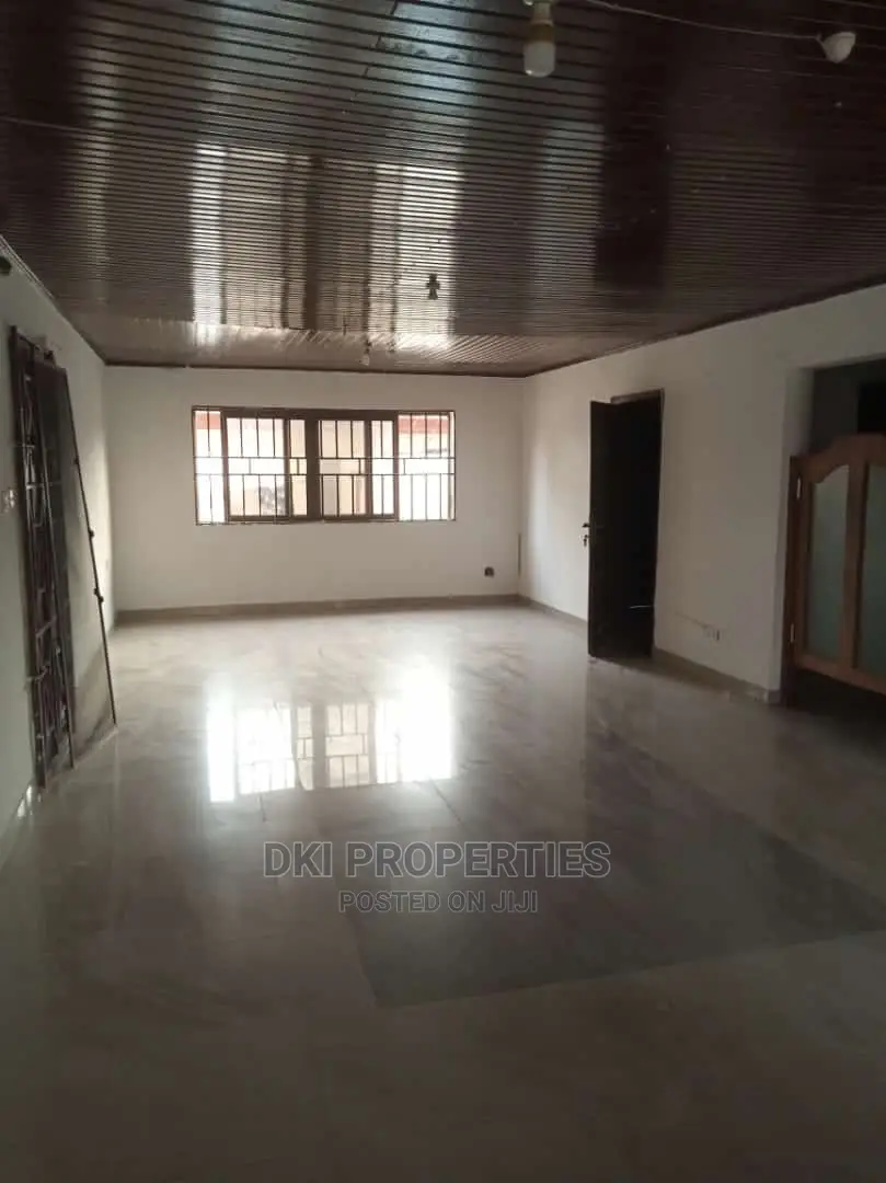 3bdrm Apartment in Dki Properties, East Legon for rent