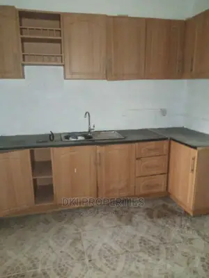 3bdrm Apartment in Dki Properties, East Legon for rent