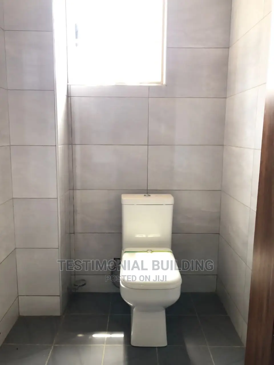 4bdrm House in Testimonial Building, a C Mall Area for Rent