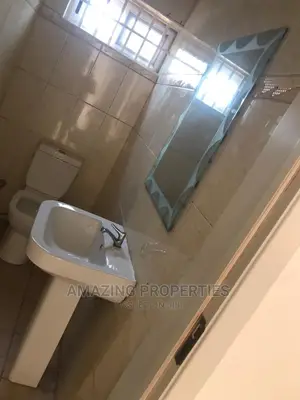 3bdrm House in Spintex Batsonaa for rent