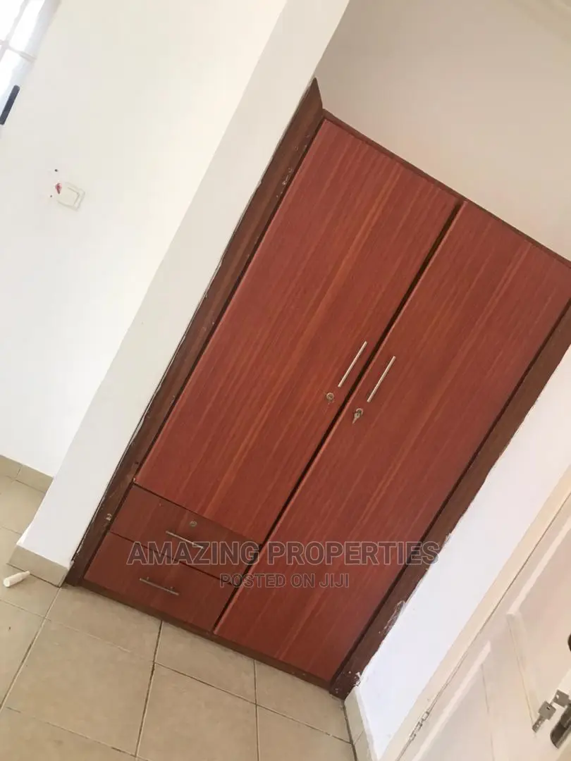 3bdrm House in Spintex Batsonaa for rent