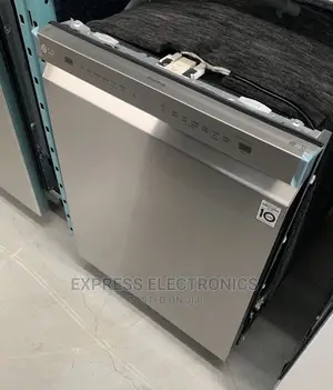 Aquatech LG Kitchen Hand Dishwasher DFB512FP Steam Washer