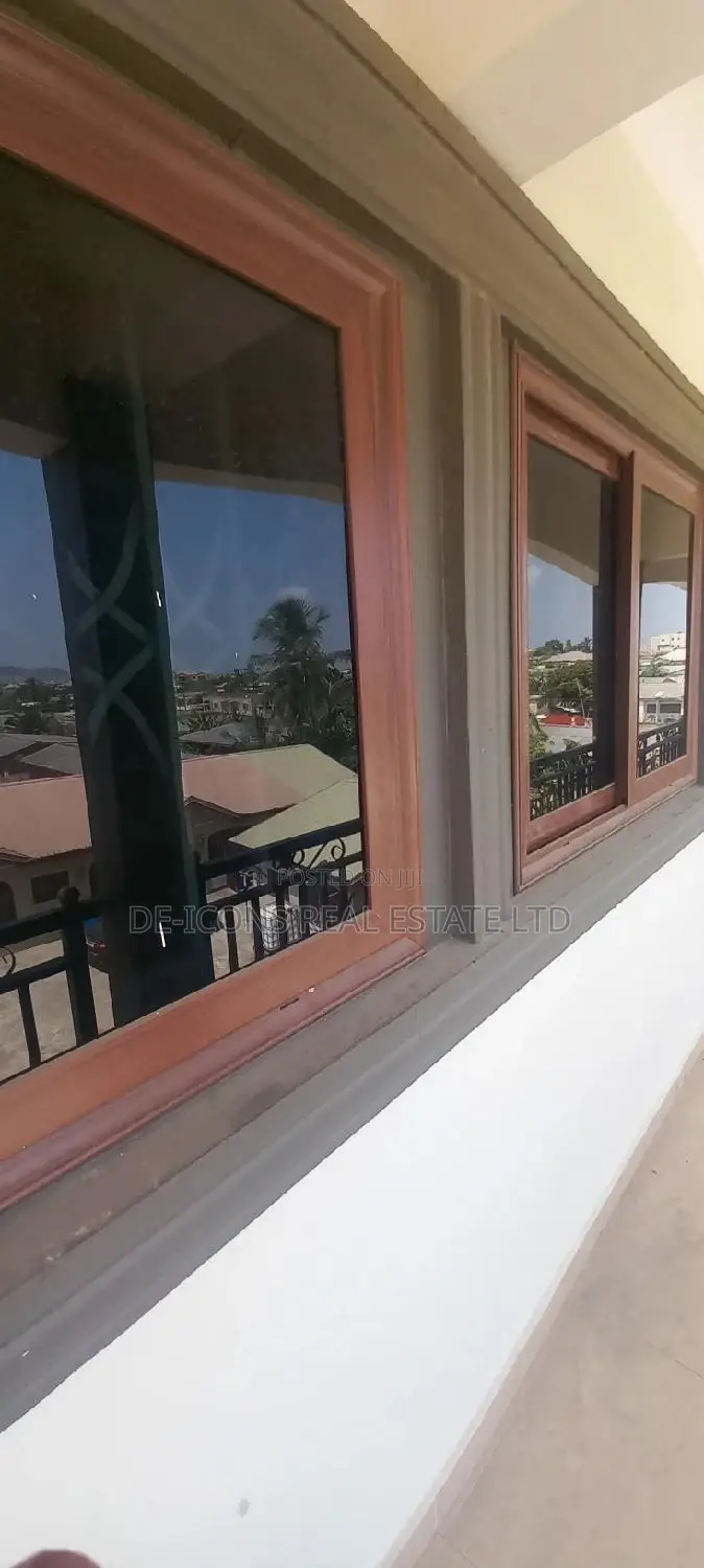 1bdrm Apartment in De-Icons Real Estate, Awutu Senya East Municipal