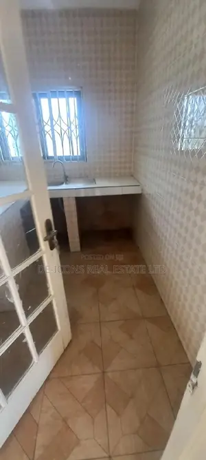 1bdrm Apartment in De-Icons Real Estate, Awutu Senya East Municipal