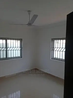 2bdrm Bungalow in Roman Winger Kasoa, Awutu Senya East Municipal
