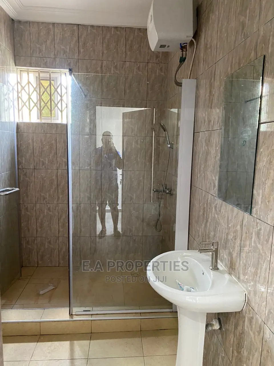 2bdrm Apartment in E a Properties, Ability for Rent