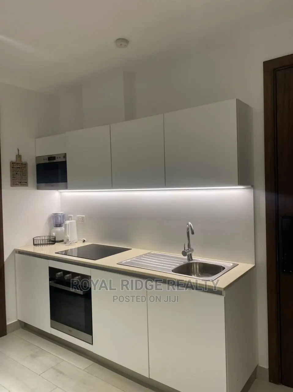 Furnished 1bdrm Apartment in Cantonment, Accra Metropolitan for Sale
