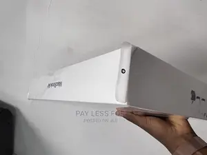 New Laptop Apple MacBook Air 2022 M2 8GB Apple M2 SSD 256GB