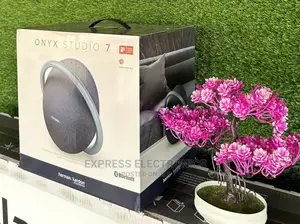 Realistic Sound Onyx 7 Speaker  Bluetooth Wireless