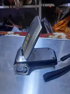 Pentasonic Hd Hmdi 16mp Camcorder