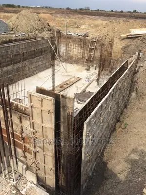 Wood/Retaining Wall/Accra/Formwork/Column/Flow/Pillar/Deckin