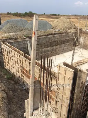 Wood/Retaining Wall/Accra/Formwork/Column/Flow/Pillar/Deckin