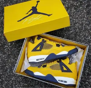 Air Jordan 4