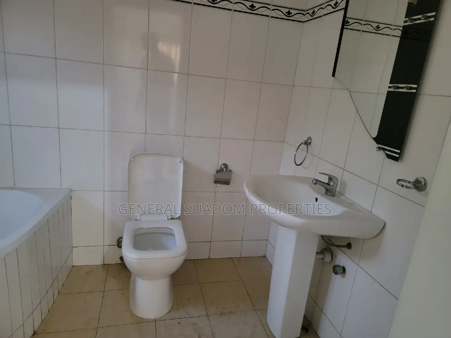 3bdrm House in Suadom Properties, Baatsona Total for rent
