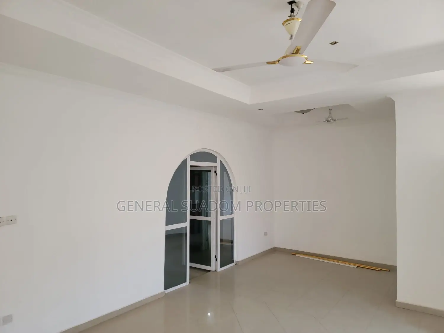 3bdrm House in Suadom Properties, Baatsona Total for rent