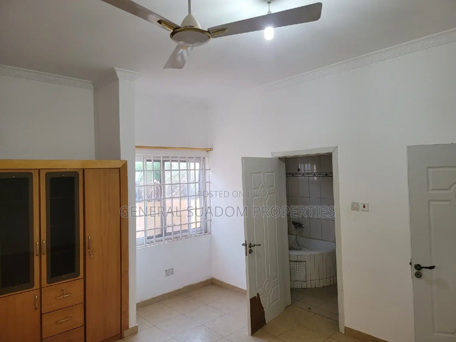 3bdrm House in Suadom Properties, Baatsona Total for rent