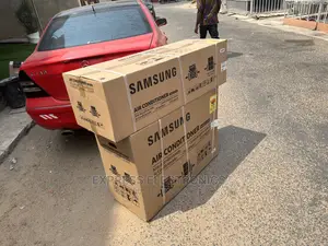 White/Simple Sleek Design Samsung R419 2.0hp Split AC