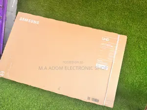 Samsung TV Au9072 Uhd LED (55" Smart) Ua55au9072k