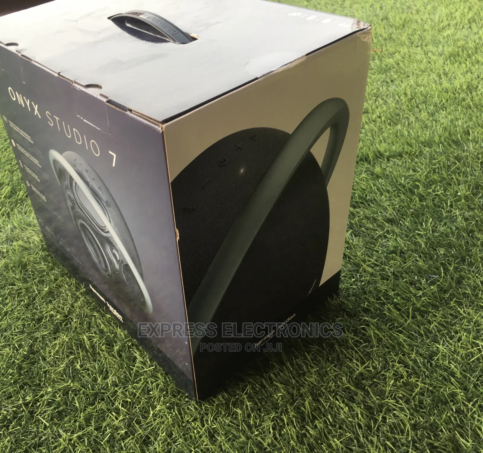 Harman Kardon Onyx Studio 7