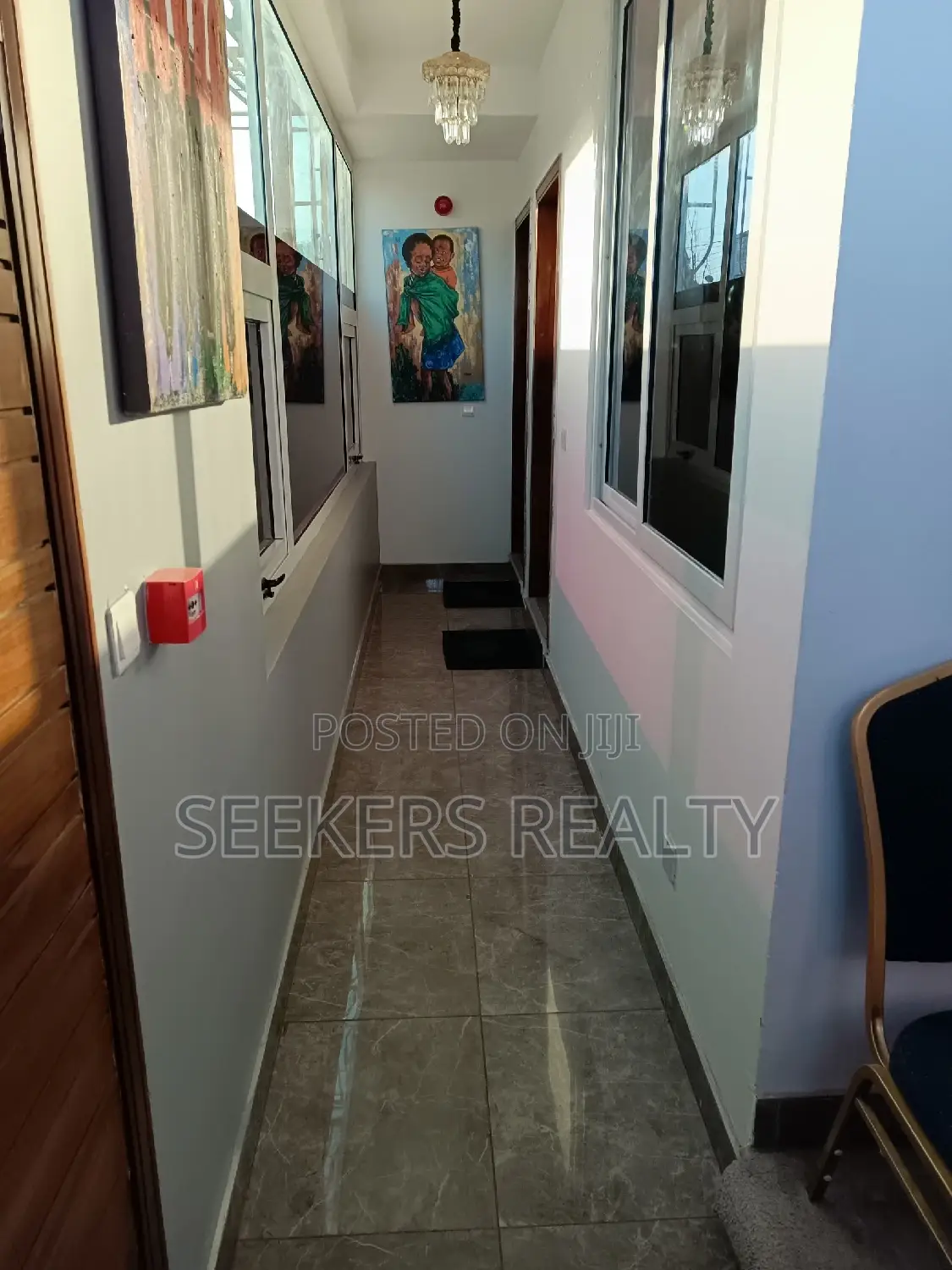Furnished 1bdrm Apartment in Seekers Realty, Oxford Street for rent